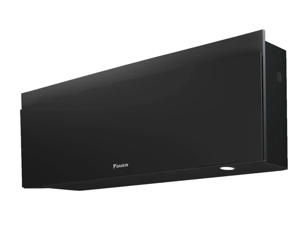 Nová Emura v matnej čiernej 2,0 kW